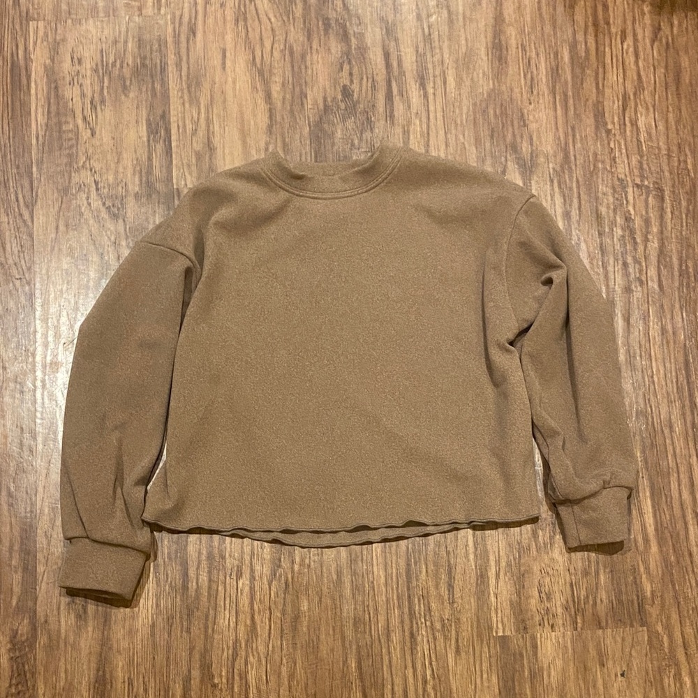 Brown soft pullover size 7